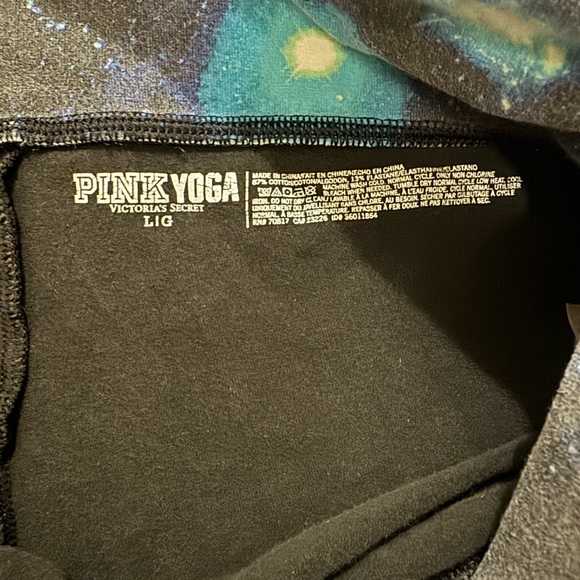 PINK Victoria's Secret Blue and Black Shorts - Picture 5 of 5